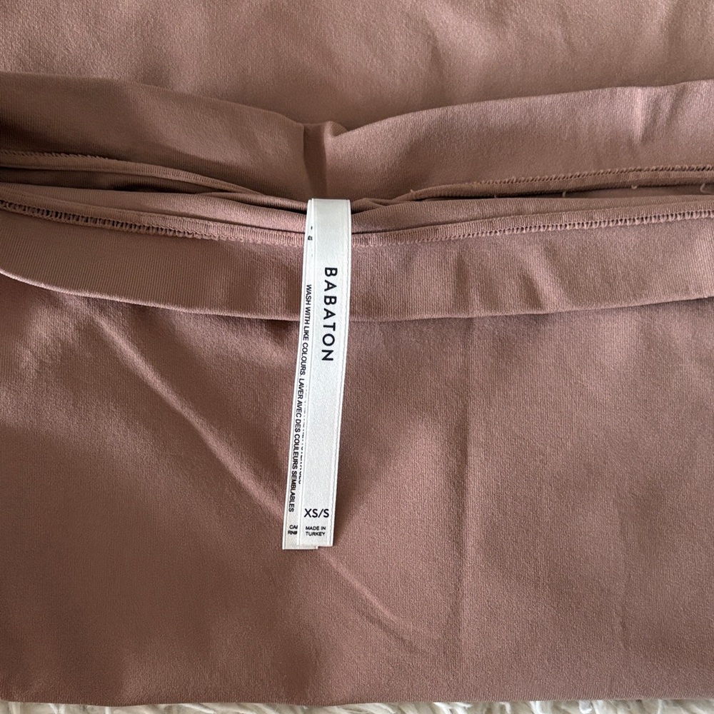 Babaton Crop Top